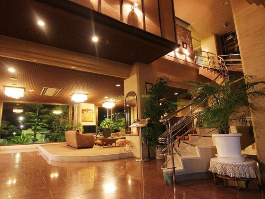 Miyakonojo Sun Plaza Hotel Exterior foto